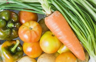 farmschoolveggies-featured.jpg