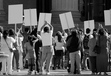 protesters.jpg