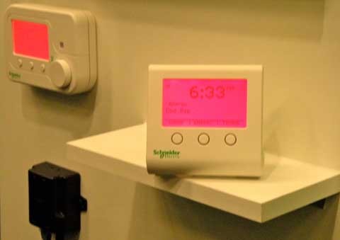 thermostat.jpg