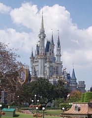187px-Cinderella_Castle_at_Walt_Disney_World_in_Florida.jpg