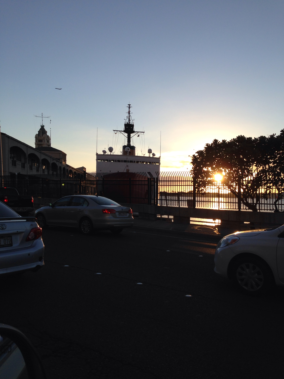 Ice breaking in Paradise - USCGC Polar star