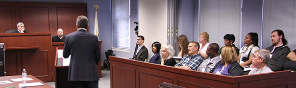 mock-courtroom-580