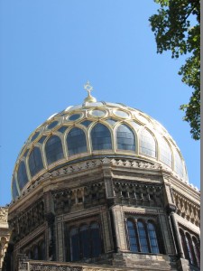 Synagogue, Berlin by Will Palmer https://www.flickr.com/photos/willpalmer/ Some rights reserved https://creativecommons.org/licenses/by/2.0/legalcode