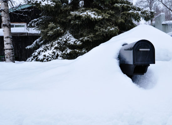 deep-snow-mailbox-1