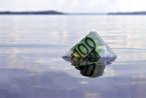 Hundred euros sinking