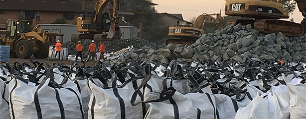 Bags of crushed rock ready to be dropped into damaged areas of Spillway. Dale Kasler/The Sacramento Bee