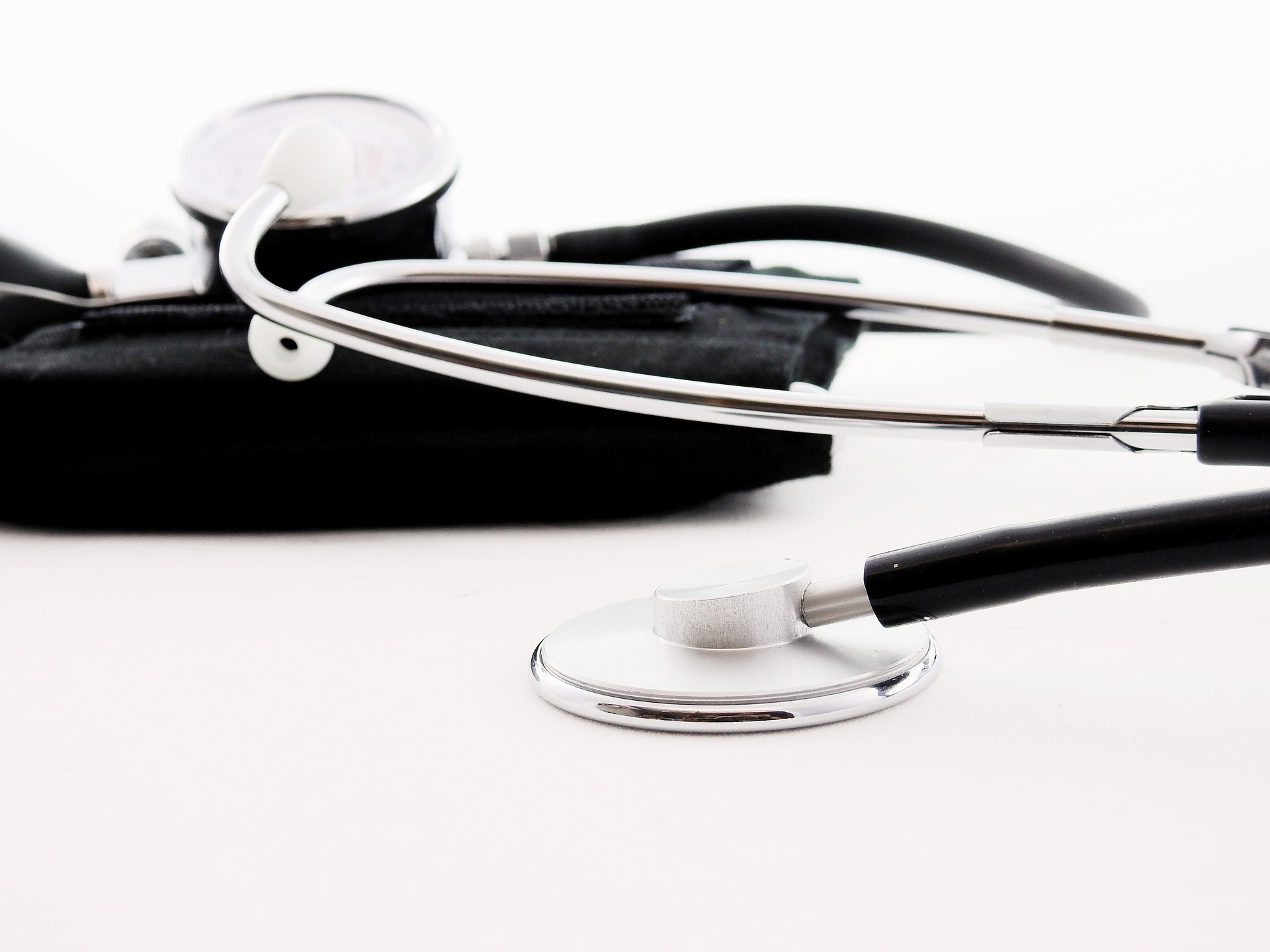 blood-pressure-1573037_1920