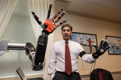 robot2Barm.jpg