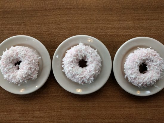 donuts_on_a_plate
