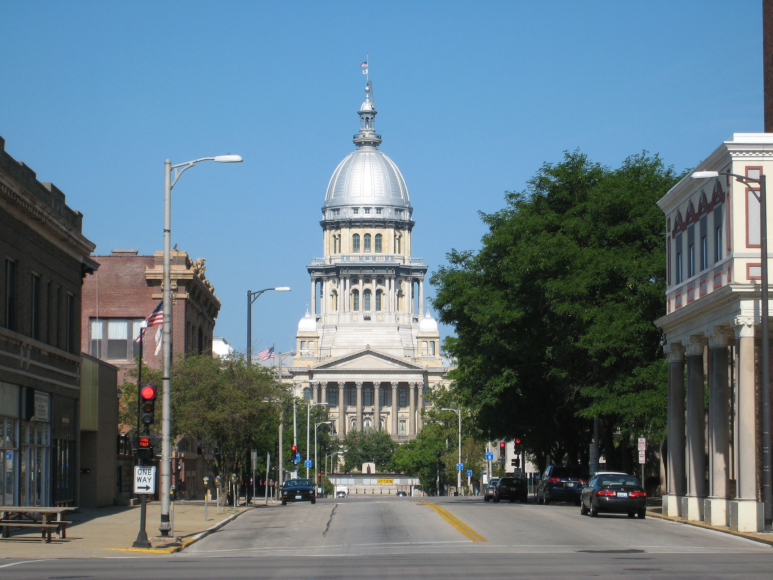 Visitor to Illinois Capitol tests positive for Legionnaires' disease