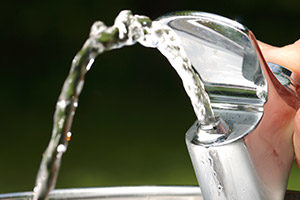 https-freshlawblog-squirepattonboggsblogs-com-wp-content-uploads-sites-15-2016-07-water-fountain-300x200-jpg