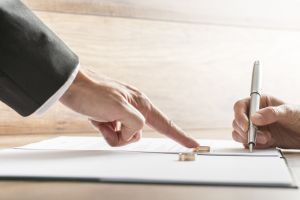 Separate attorneys needed for prenuptial agreement