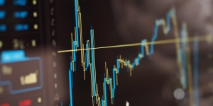 5B1807061509145Dblur_business_chart_159888.jpg