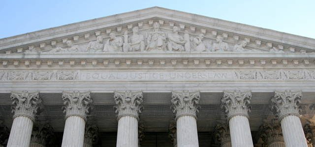 supremecourt-iStock_000002620311_blog