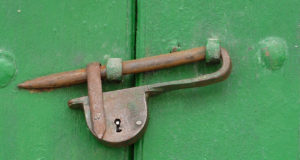 lock-01-2019-300x160.jpg
