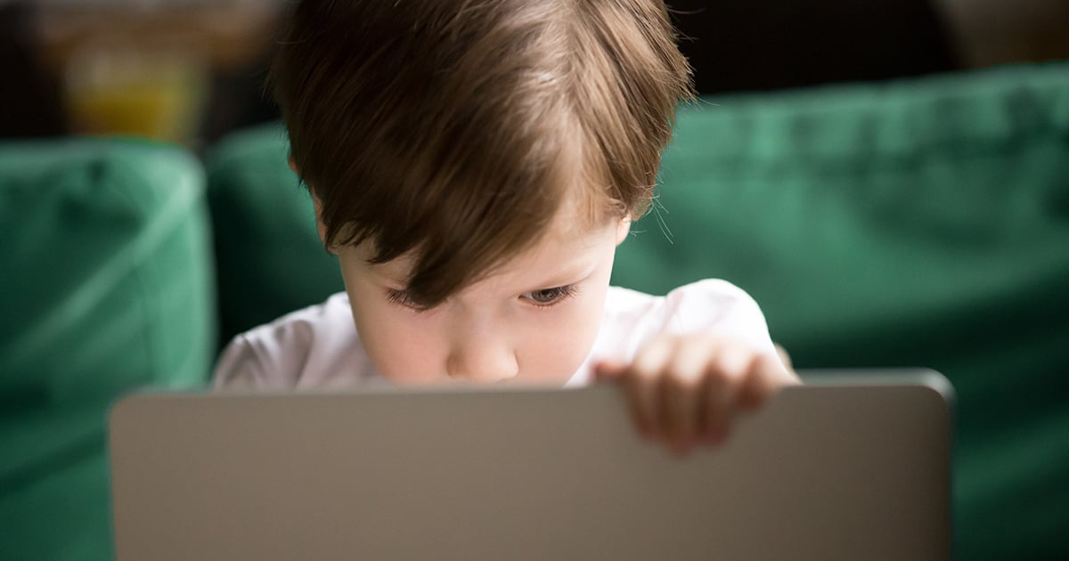 child-computer-GettyImages-1028900404_1200x630-1