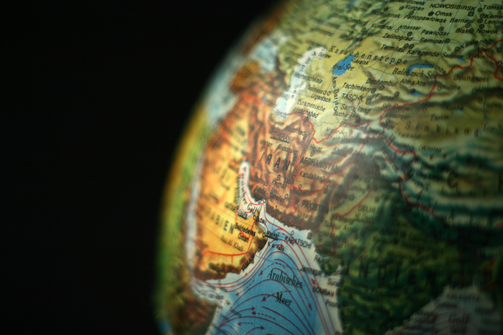 globe-1029210_1920.jpg
