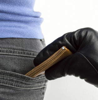 pickpocket stealing wallet