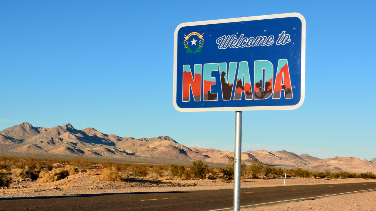 nevada_road_sign_welcome_too_shutterstock_767300305_1280x720