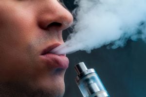 Vaping-300x200.jpg