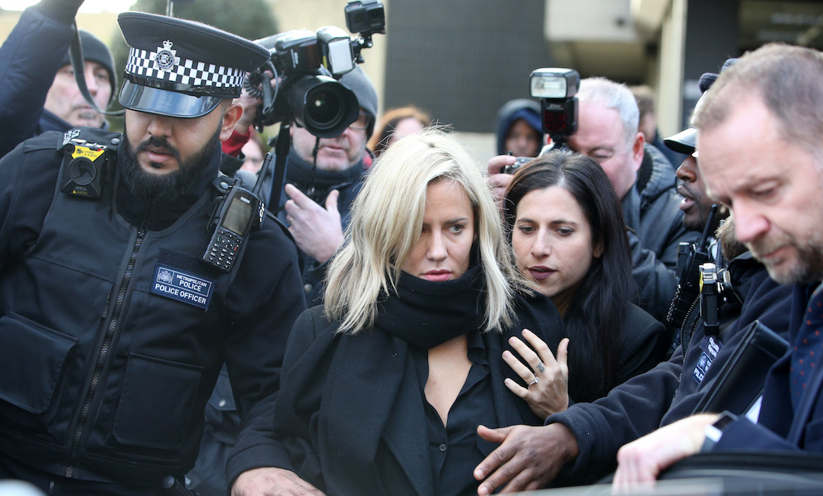 caroline-flack-appears-court-t.jpg
