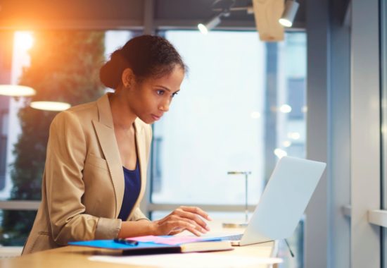 portrait-of-concentrated-female-administrative-manager-monitoring-of-picture-id905450578 (2)