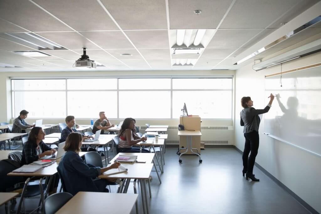 HigherEd_GettyImages-858273254-1024x683.jpg