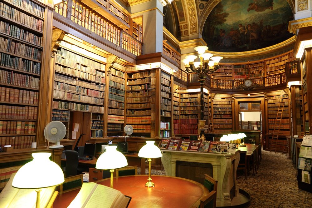 Image credit: https://en.wikipedia.org/wiki/Library#/media/File:Bibliothèque_de_l'Assemblée_Nationale_(Lunon).jpg