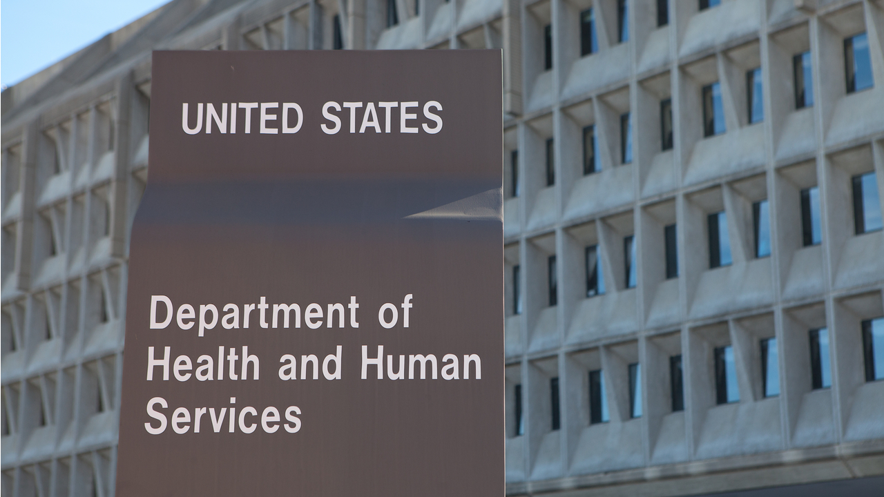 HHS-1280-shutterstock_245503777