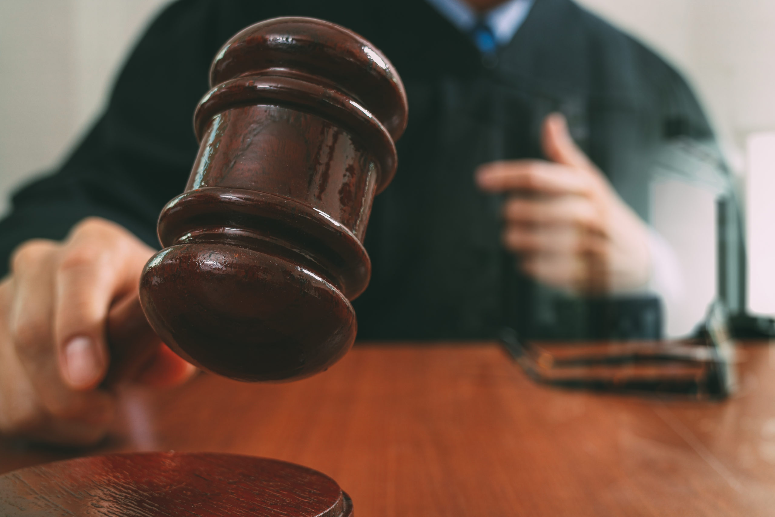 Judge-shutterstock_572416810