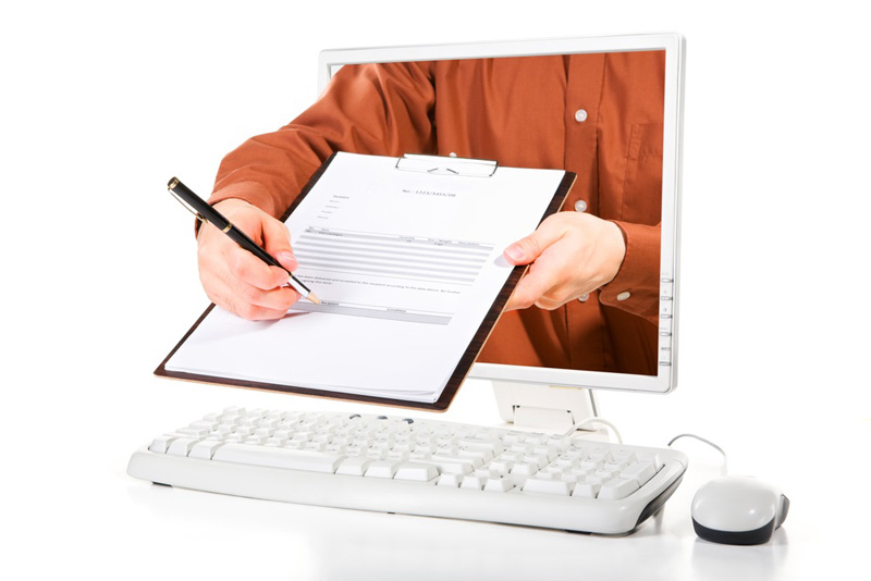E-signature CLM software
