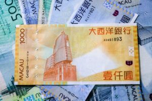 https-www-mahanyertl-com-mlaw-wp-content-uploads-2020-11-macau-photo-agency-fk7jhoqx0gu-unsplash-1-300x200-jpg