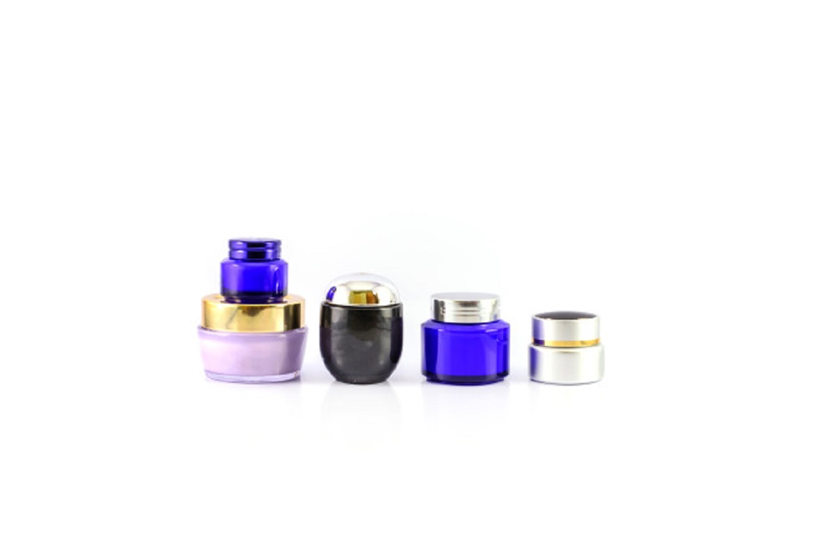retail_luxury_cosmetics
