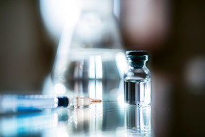 https-www-globalsupplychainlawblog-com-wp-content-uploads-sites-22-2020-11-vaccine-jpg