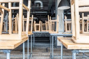 https-www-policyholderpulse-com-files-2021-01-restaurant-closed-1261597832-300x200-jpg