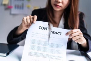 https-financialservicesperspectivesv2-babc-blogs-com-wp-content-uploads-sites-44-2021-03-businesswoman-tearing-up-contract_gettyimages-1248149002-300x200-jpg