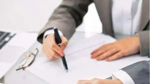 Registration of immovable property must for valid, marketable title