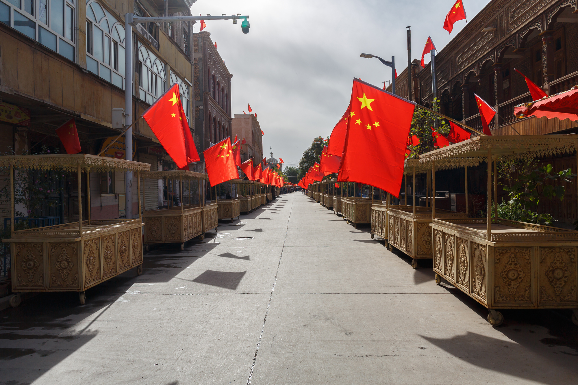 Market street in Kashgar during Chinese National Holiday (Xinjia