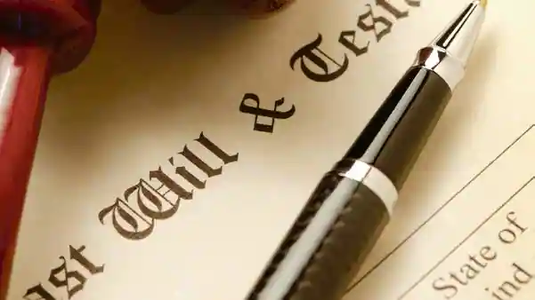 The rights of a legal heir supersede the rights of a nominee