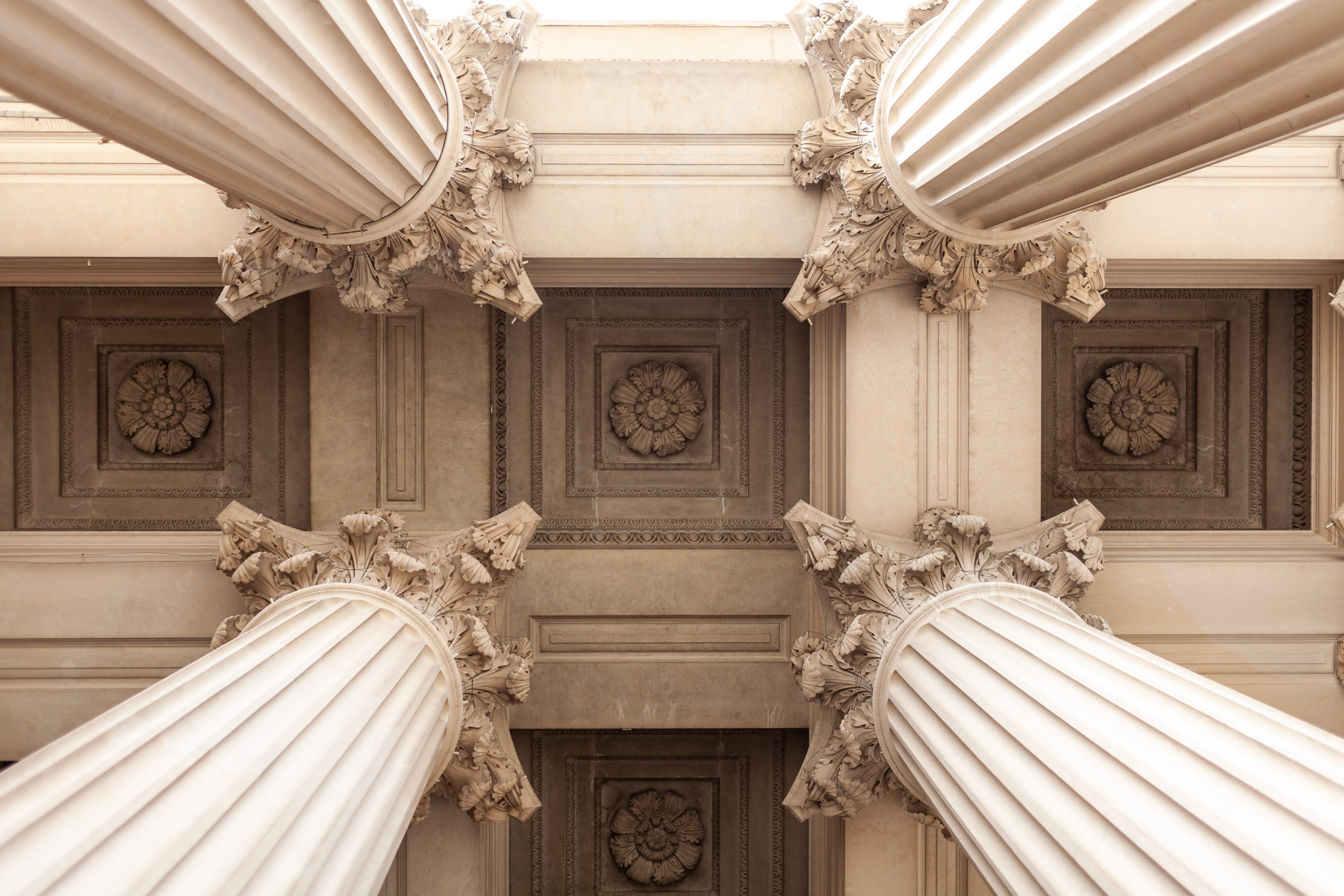 Court,House,Or,Museum,Pillars,Or,Columns,Looking,Straight,Up