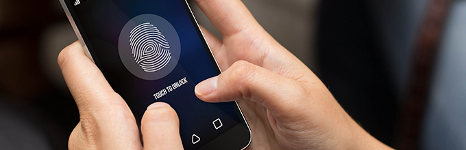 hero-data-security-phone