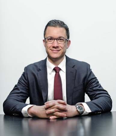 Criminal Defense Lawyer