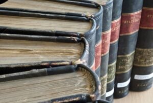 https-charlotte-divorce-lawyer-com-wp-content-uploads-2022-07-divorce-attorneys-in-charlotte-nc-1-300x203-jpg