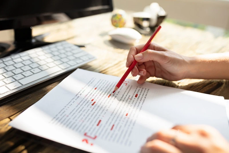 redlining in contract lifecycle management tools