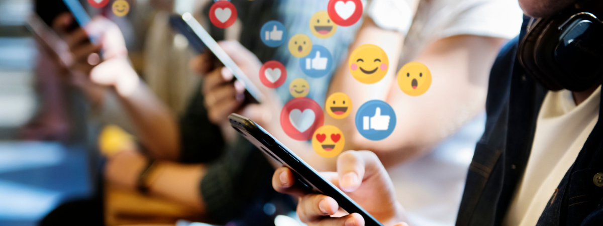 social medial likes Shutterstock_1338120284
