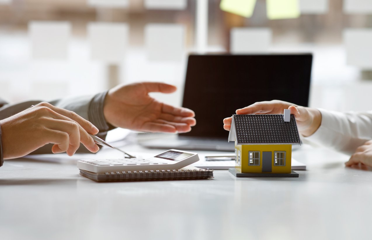 Rocket mortgage sued for unpaid wages and overtime