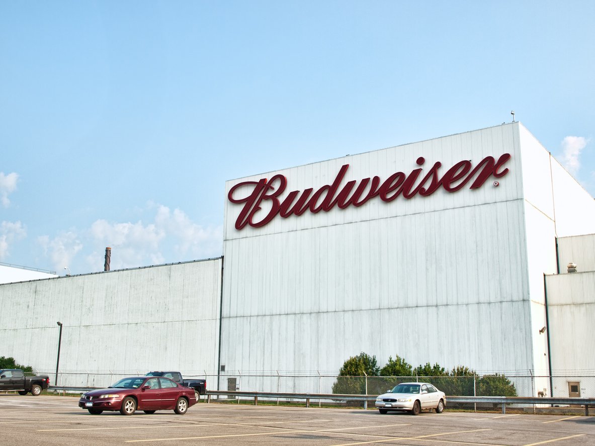 Anheuser-Busch settles worker's retaliation claim but rejects deadline 