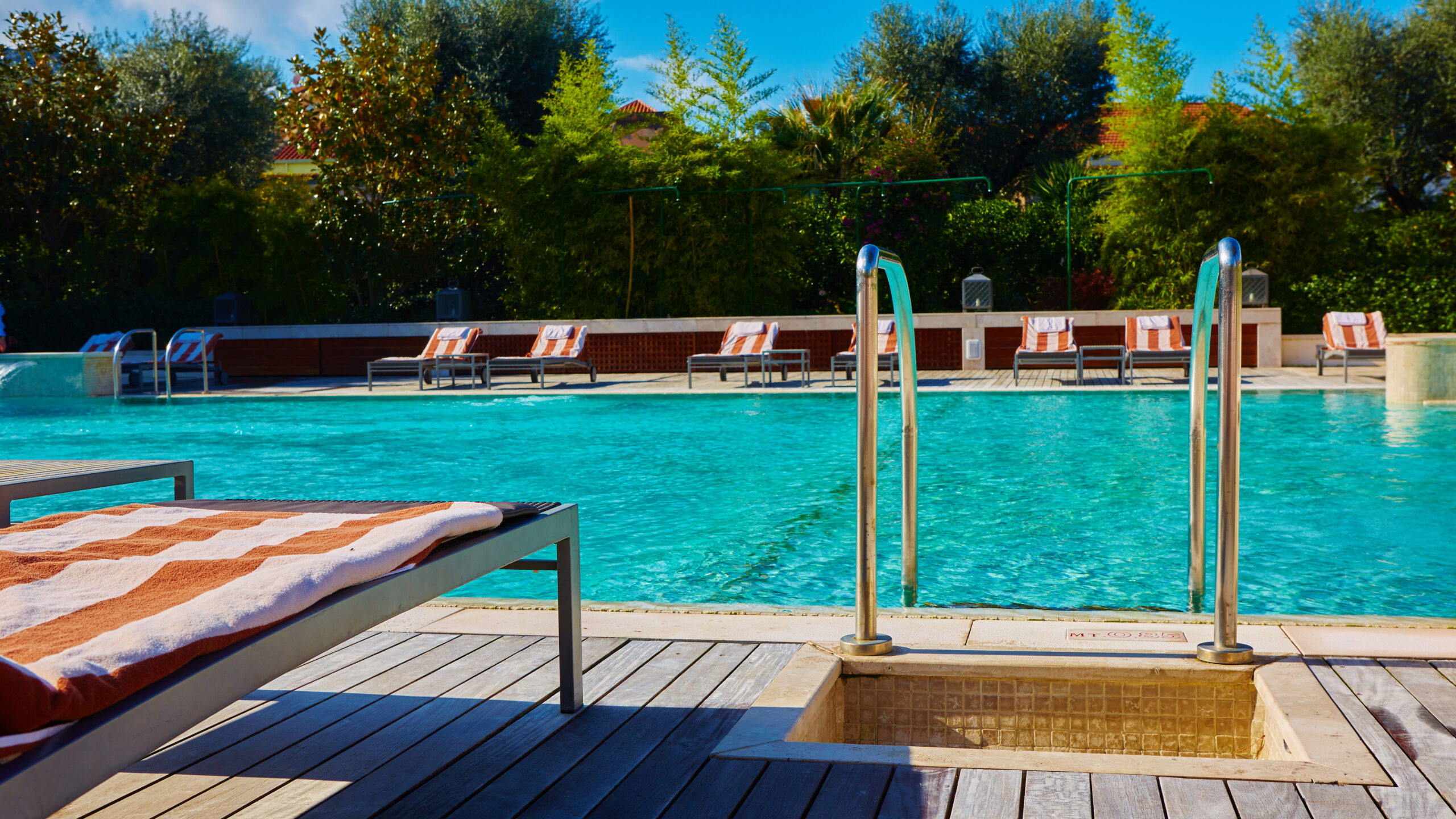 Public Pool