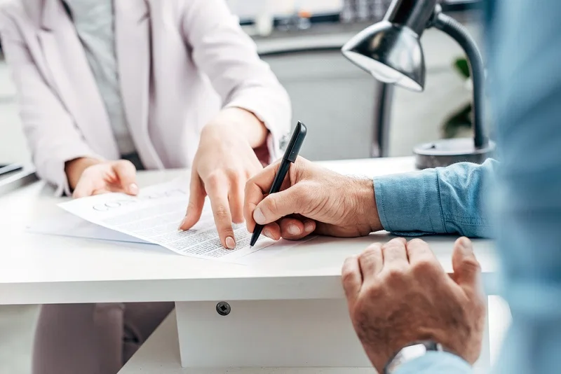 technology tools to sign a contract