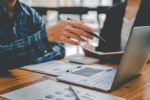 Plan a personal injury advertising strategy that uses multiple marketing channels for optimal results. 
